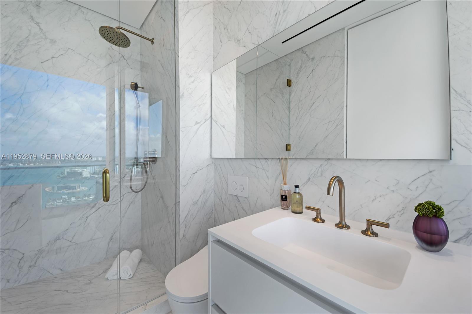 OCEANA BAL HARBOUR CONDO - Residential
