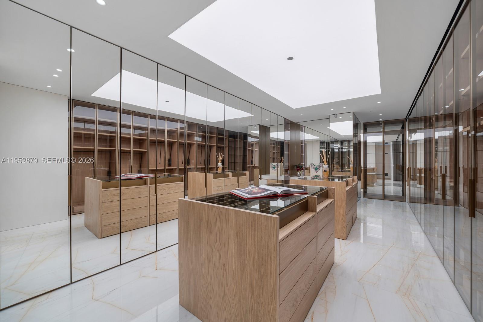 OCEANA BAL HARBOUR CONDO - Residential