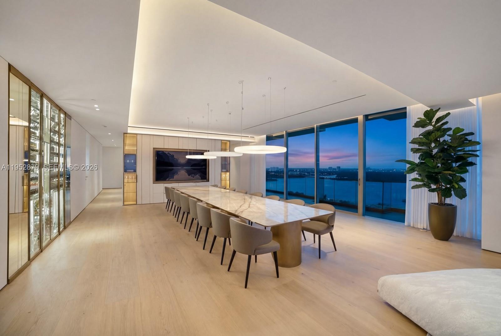OCEANA BAL HARBOUR CONDO - Residential