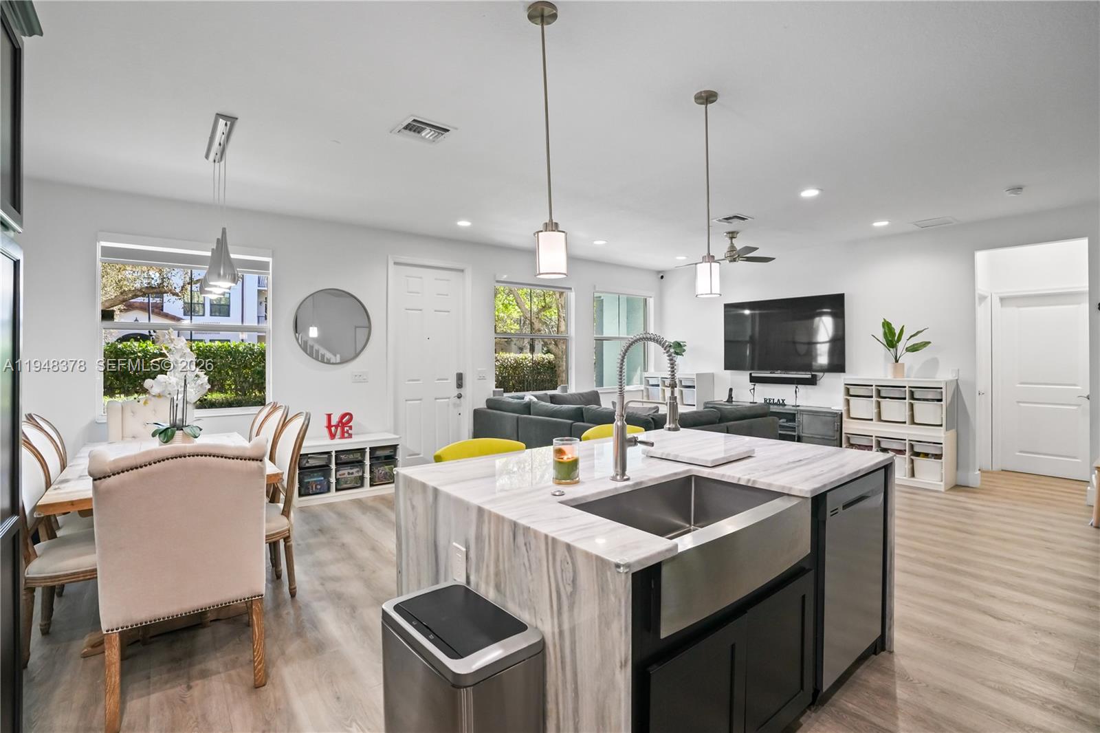 CASCADA ISLES AT MONTERRA - Residential