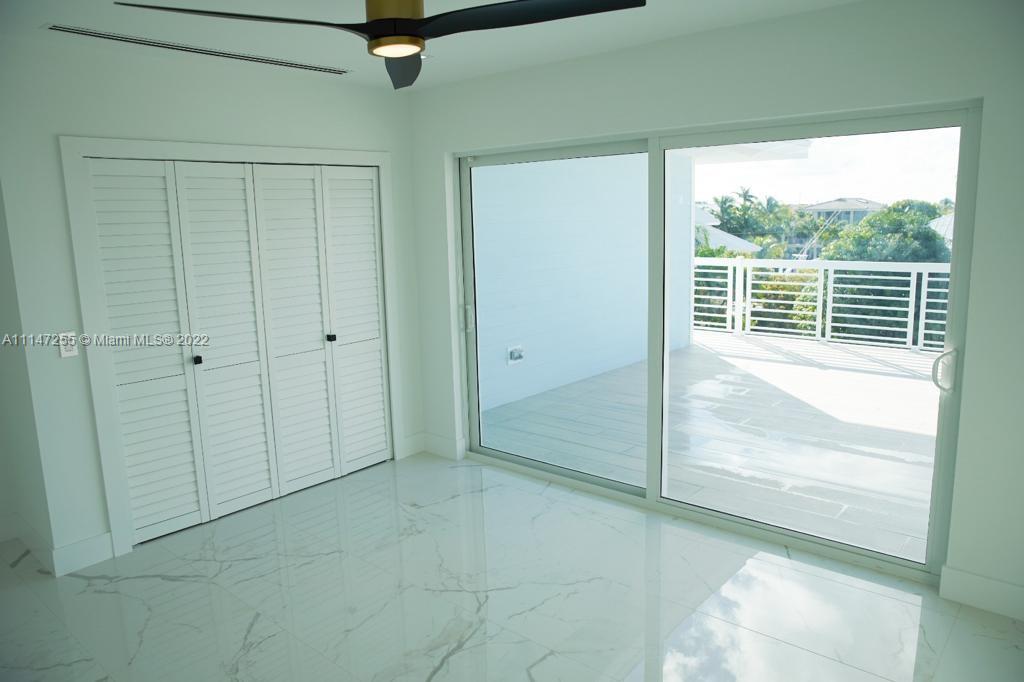 PORT LARGO 5TH ADD - Residential