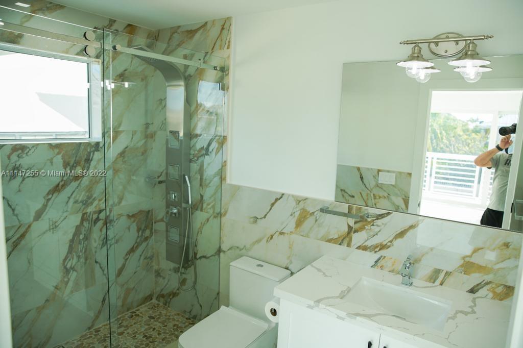 PORT LARGO 5TH ADD - Residential