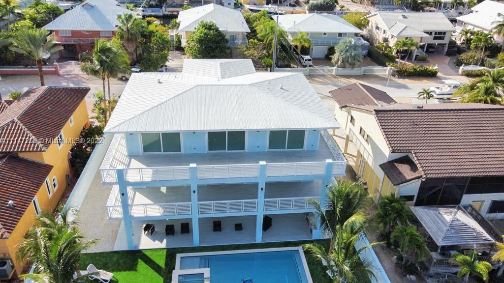 PORT LARGO 5TH ADD - Residential