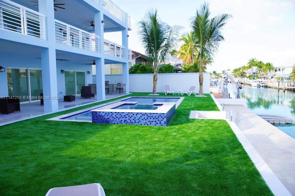 PORT LARGO 5TH ADD - Residential