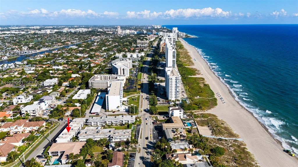 Photo of 633 NE 21st Avenue #9B, Deerfield Beach, FL 33441 (MLS # A11925293)