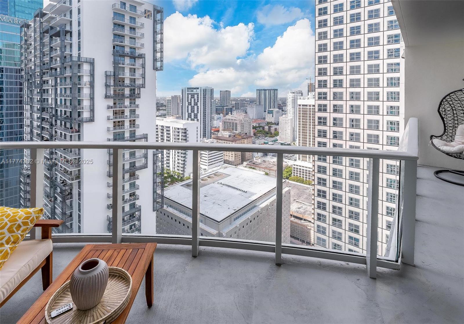 Rental Property at 300 S Biscayne Blvd T-3607, Miami, Broward County, Florida - Bedrooms: 1 
Bathrooms: 1  - $3,100 MO.