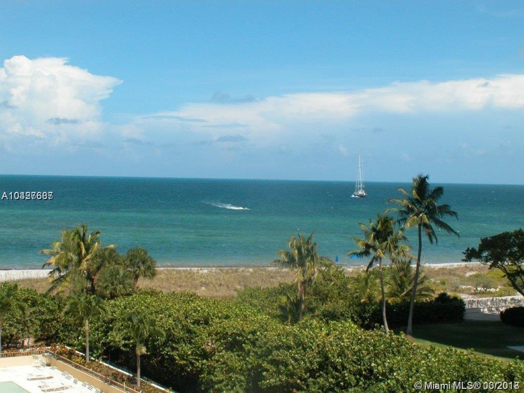 COMMODORE CLUB SOUTH COND - Residential Lease