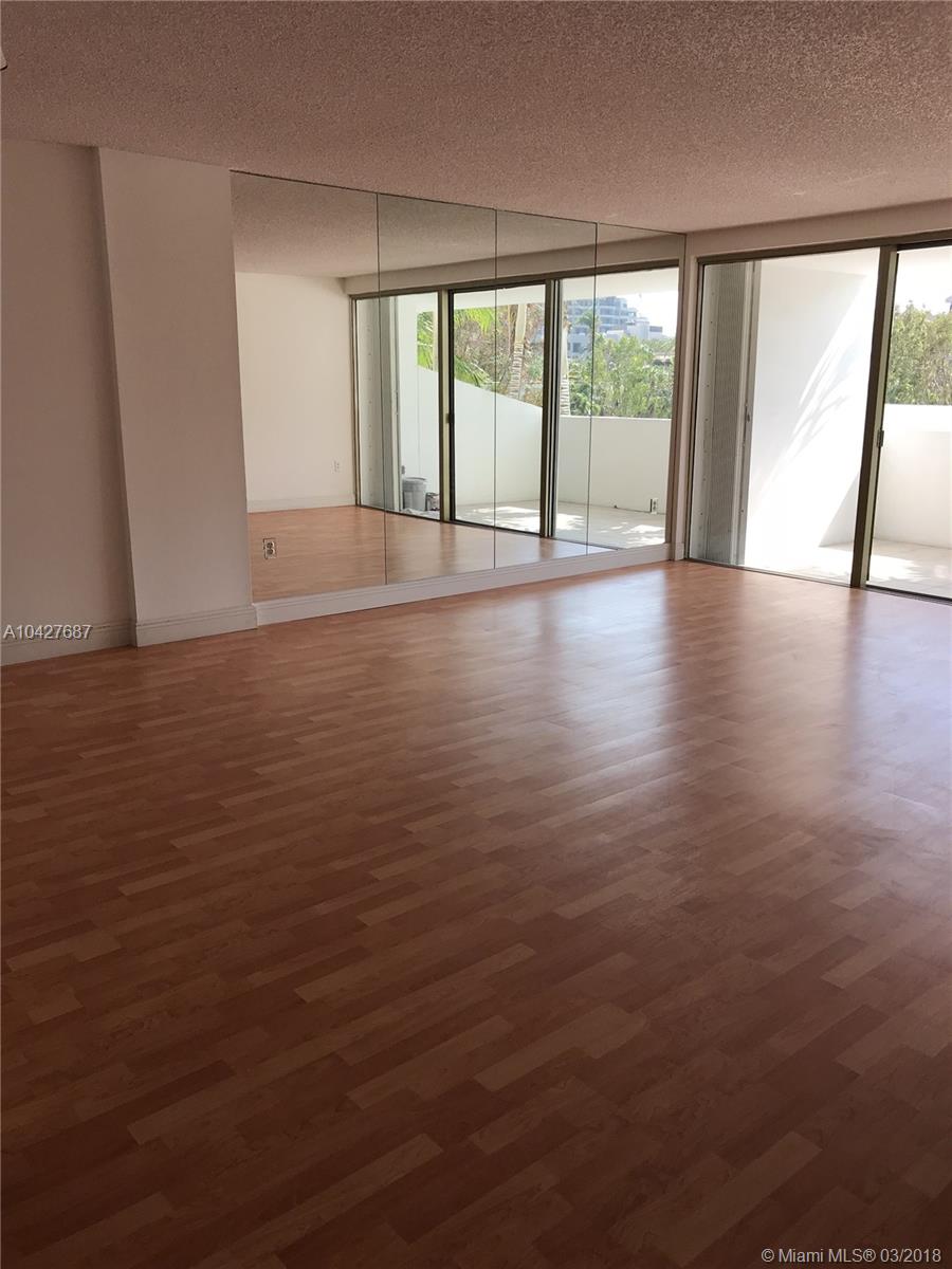 COMMODORE CLUB SOUTH COND - Residential Lease