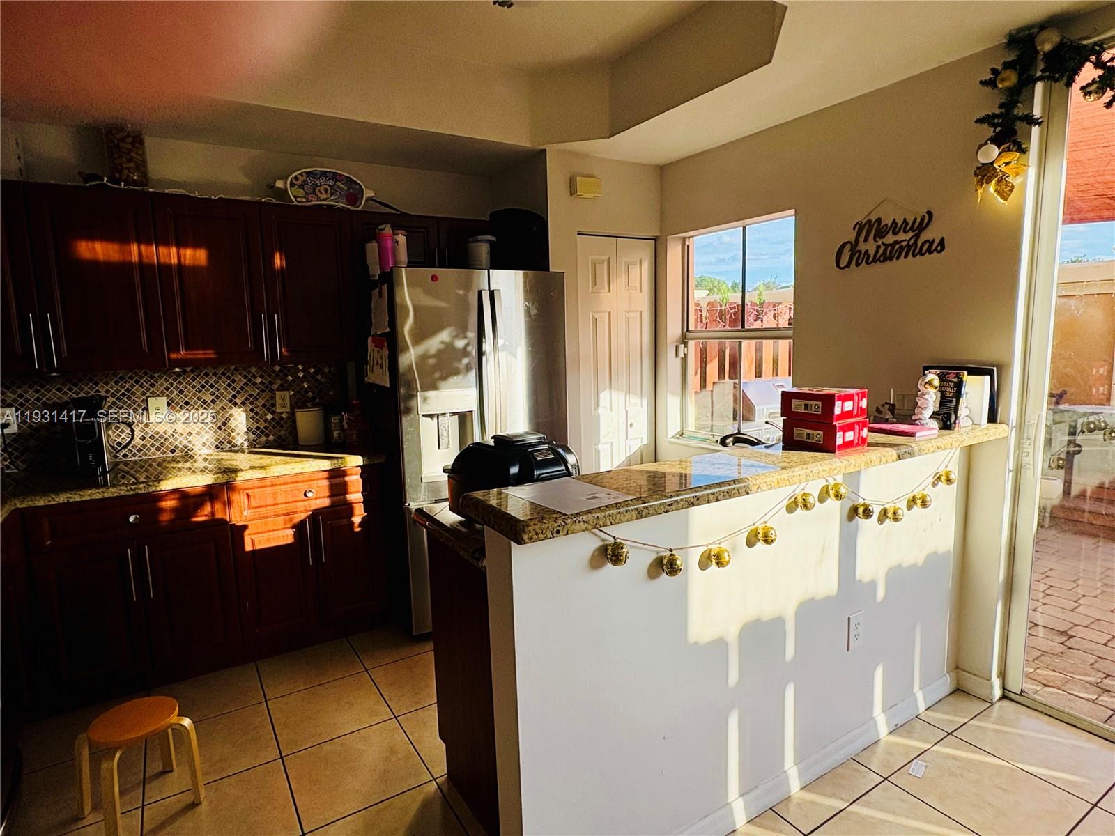 SIENA COMMUNITY OF HOLLYWO - Residential