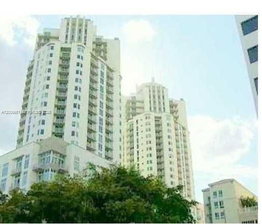 METROPOLIS II AT DADELAND - Residential
