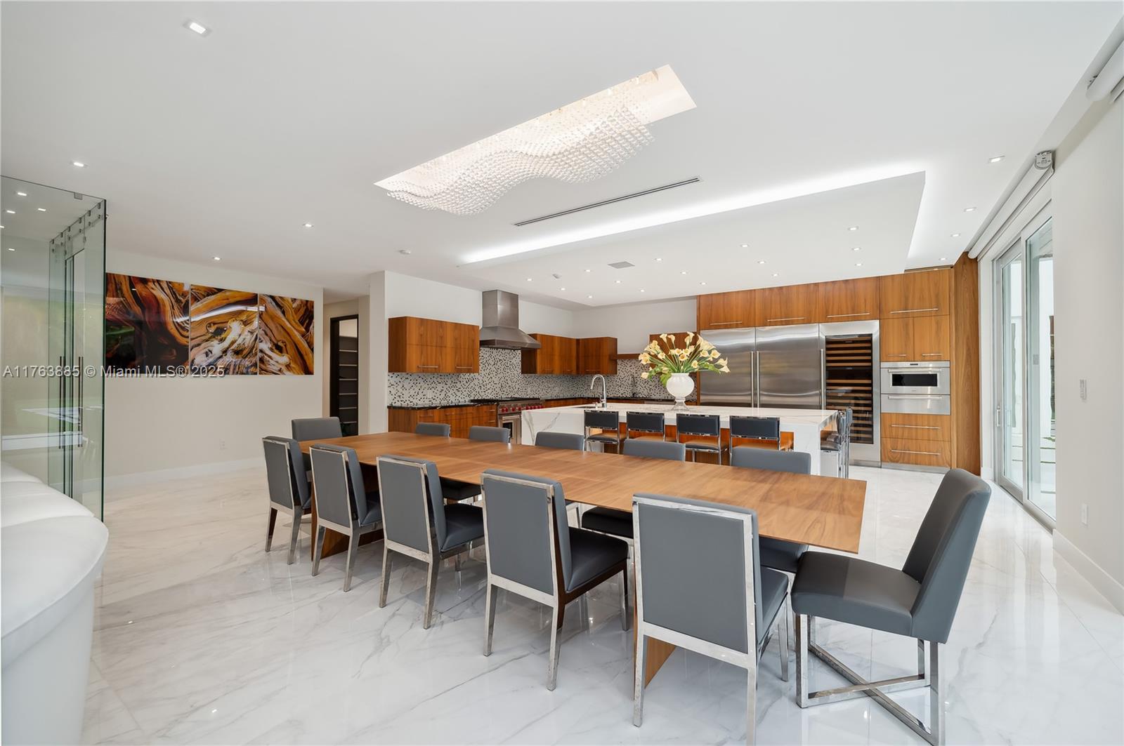 RIDGELINE ESTATES - Residential