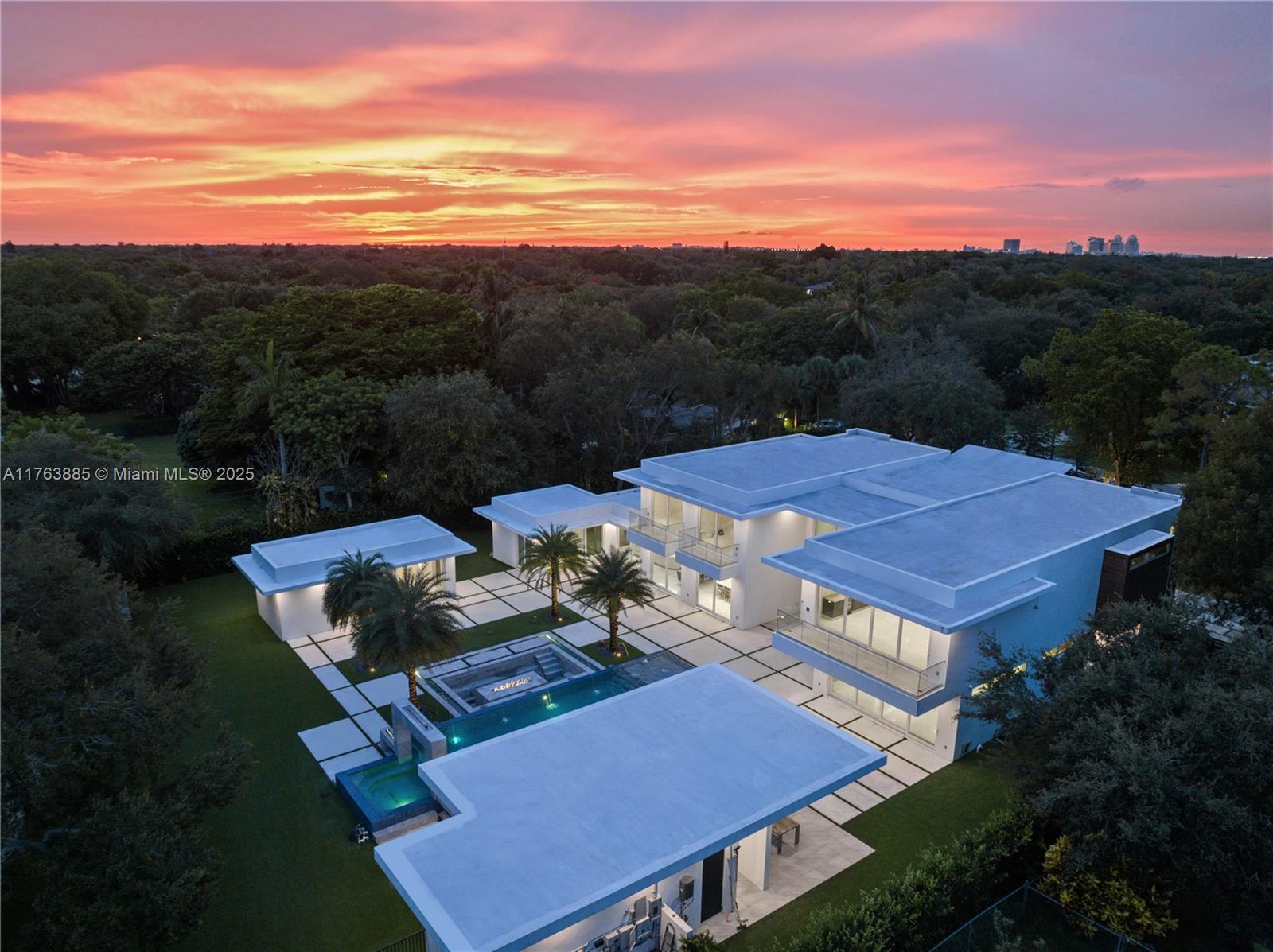 RIDGELINE ESTATES - Residential