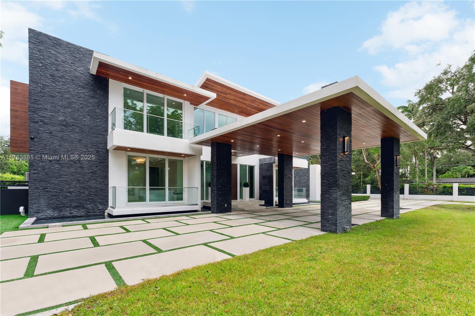 RIDGELINE ESTATES - Residential