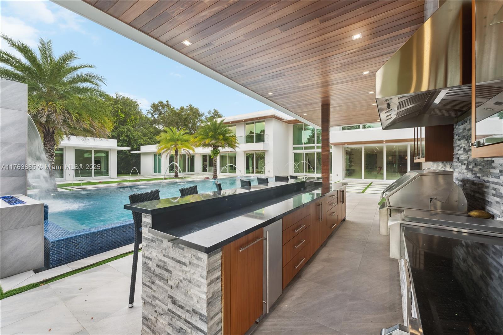RIDGELINE ESTATES - Residential