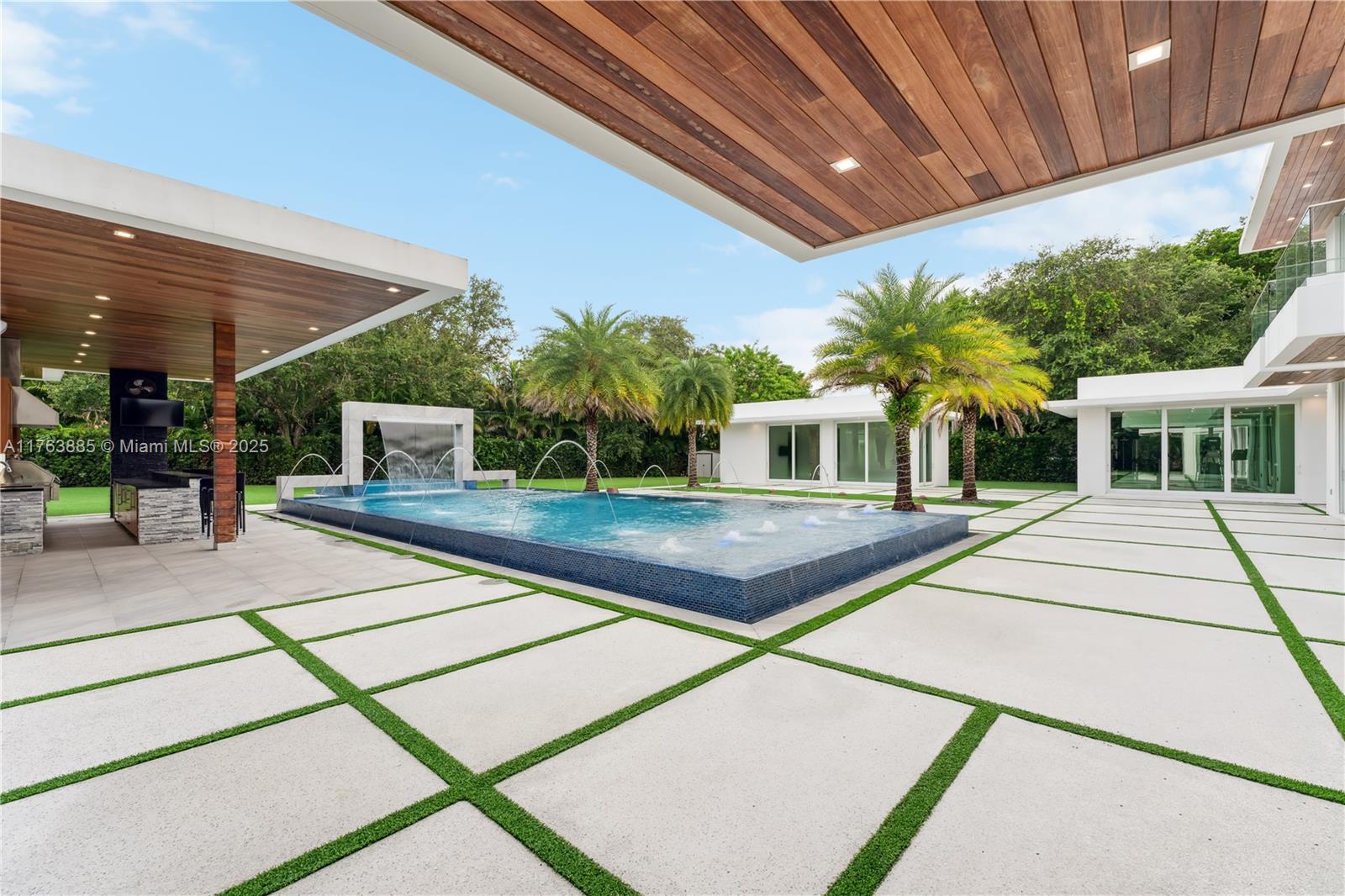RIDGELINE ESTATES - Residential