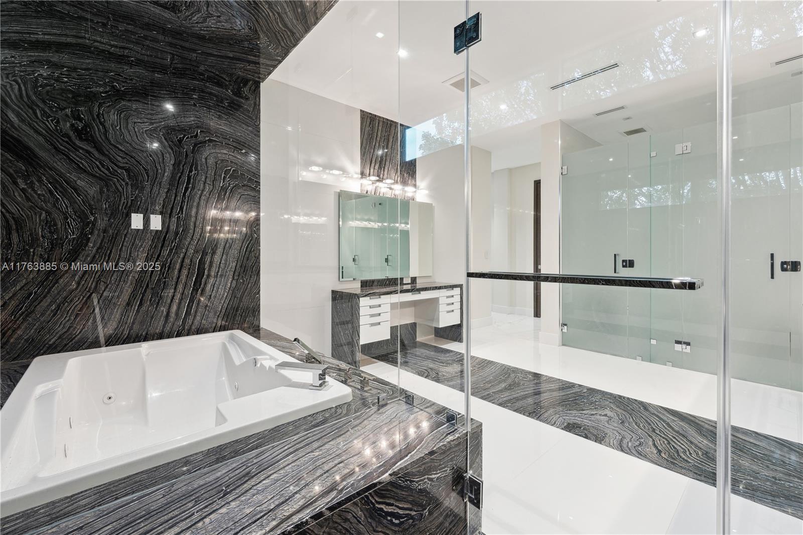 RIDGELINE ESTATES - Residential