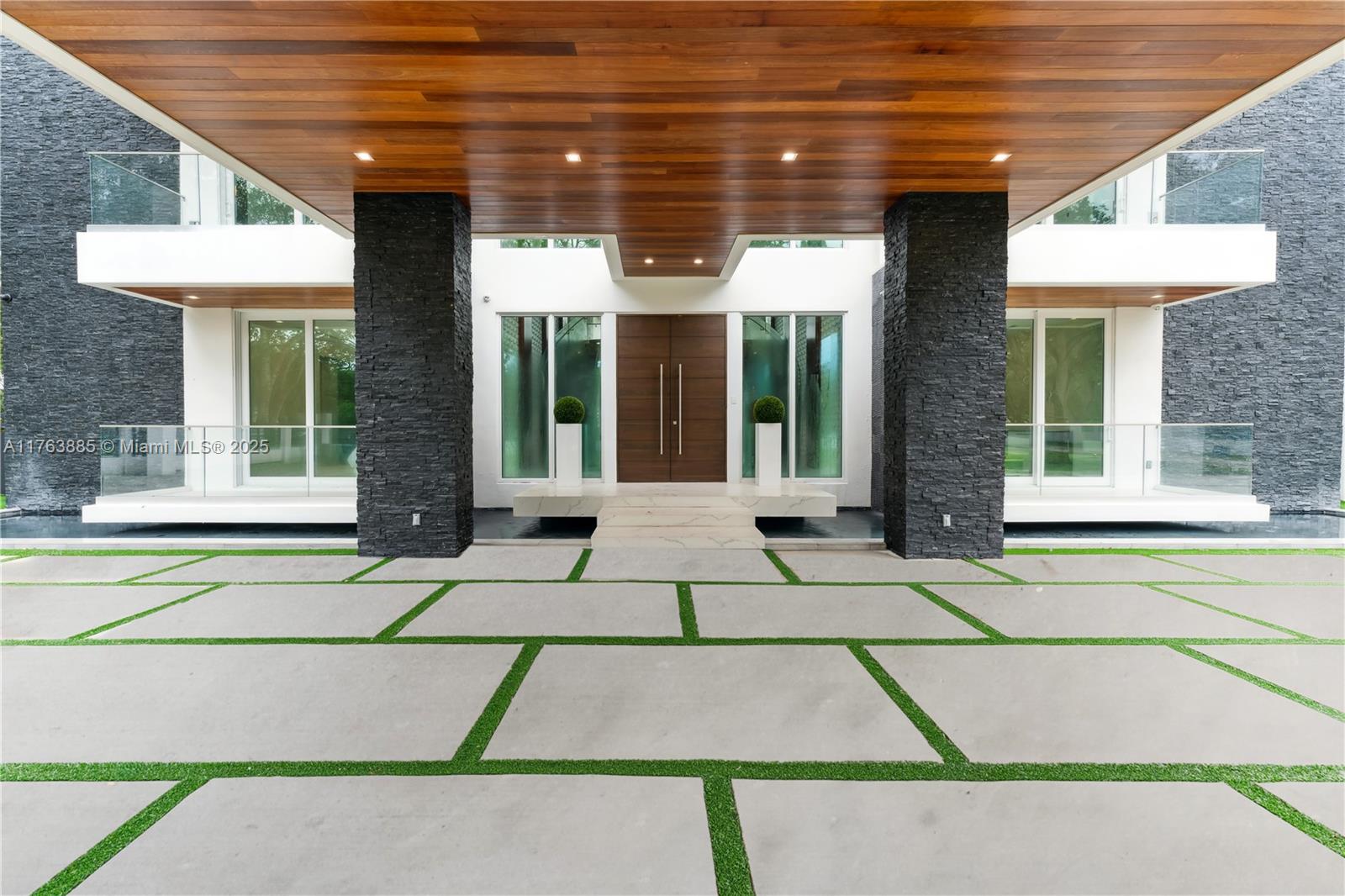 RIDGELINE ESTATES - Residential