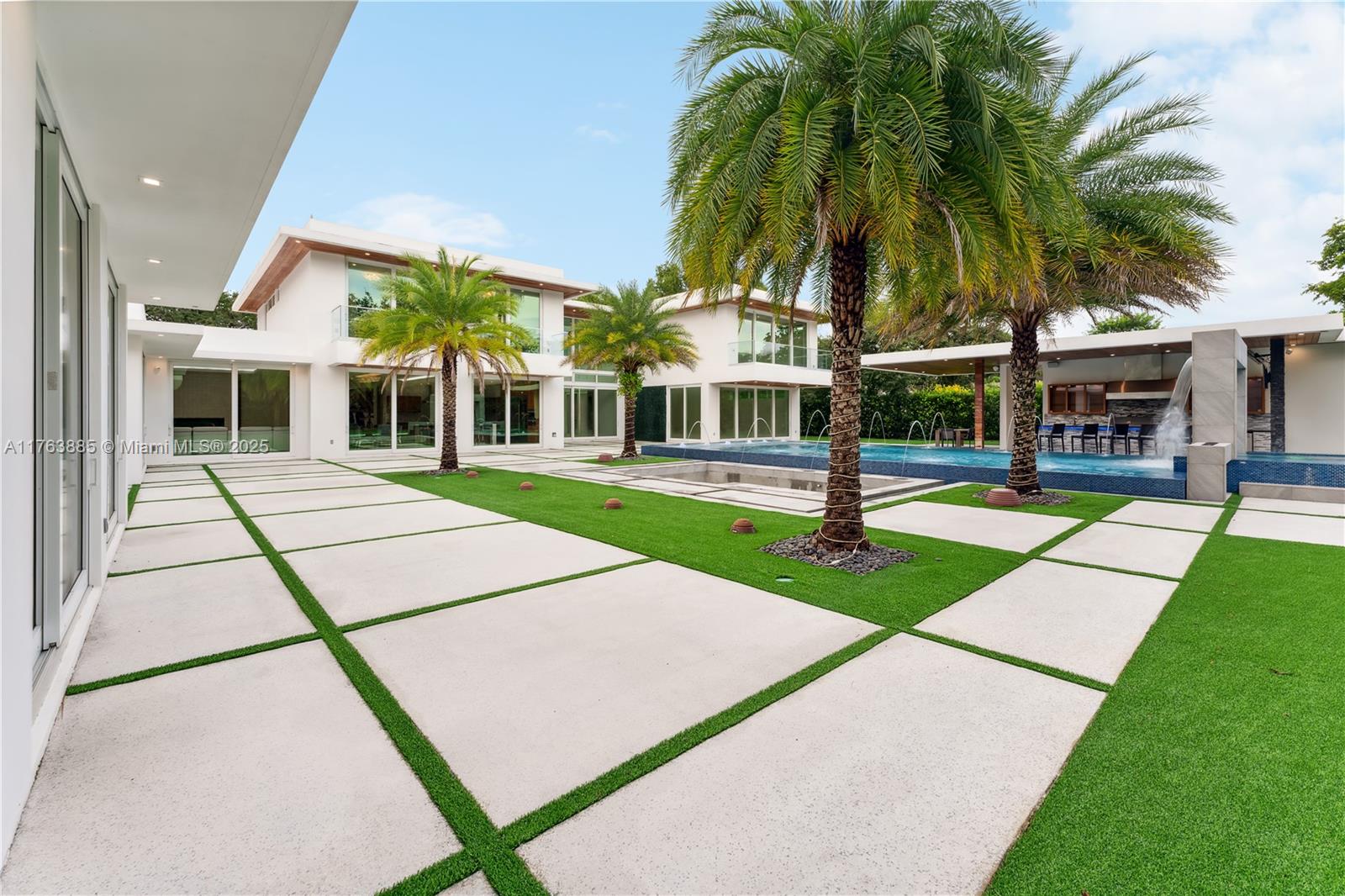 RIDGELINE ESTATES - Residential