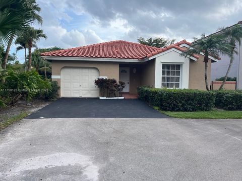 1294 Seagrape Cir Weston FL 33326