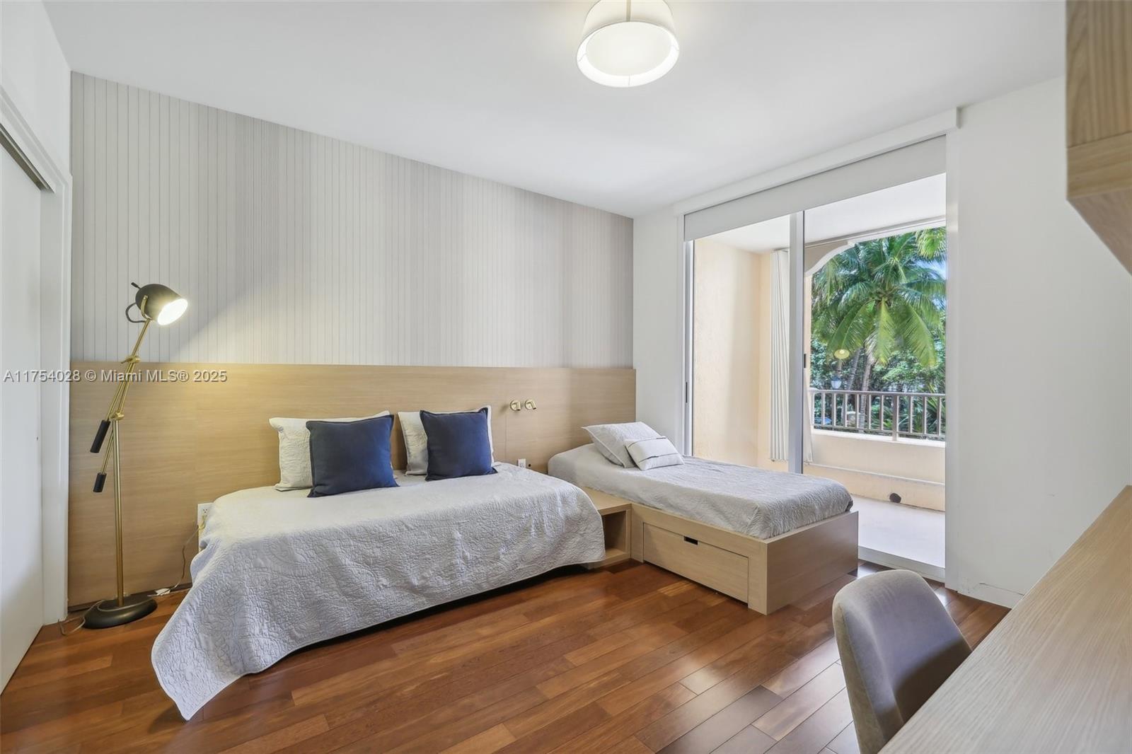 LAKE VILLA ONE CONDO - Residential