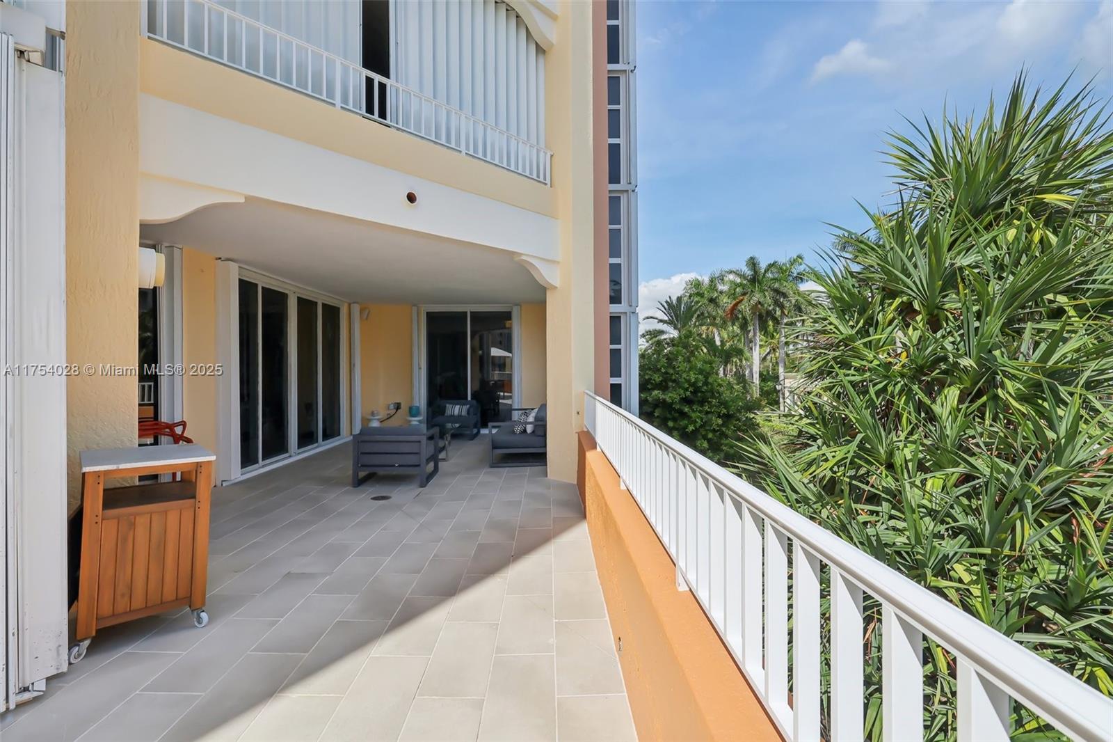 LAKE VILLA ONE CONDO - Residential