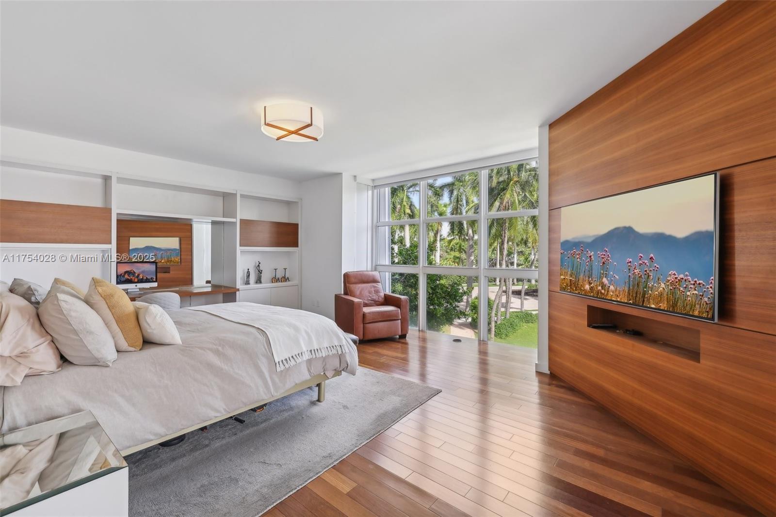 LAKE VILLA ONE CONDO - Residential