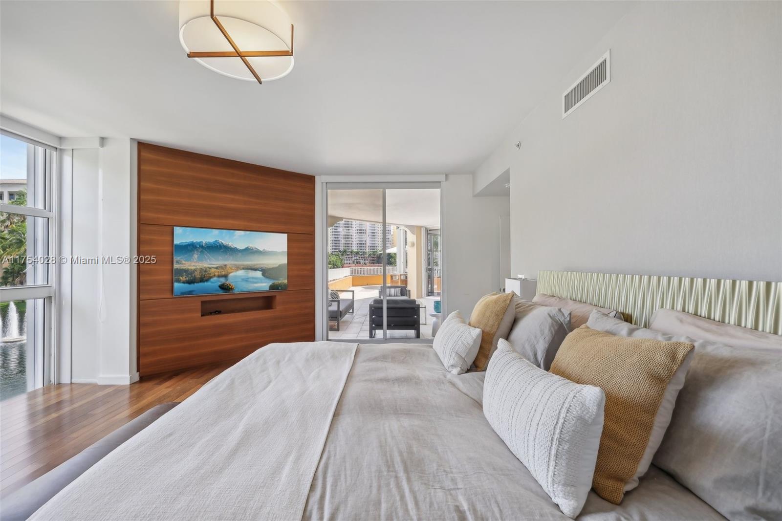 LAKE VILLA ONE CONDO - Residential