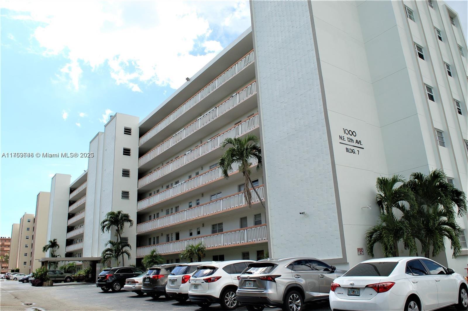 Rental Property at 1000 Ne 12th Ave 505, Hallandale Beach, Broward County, Florida - Bedrooms: 1 
Bathrooms: 1  - $1,600 MO.