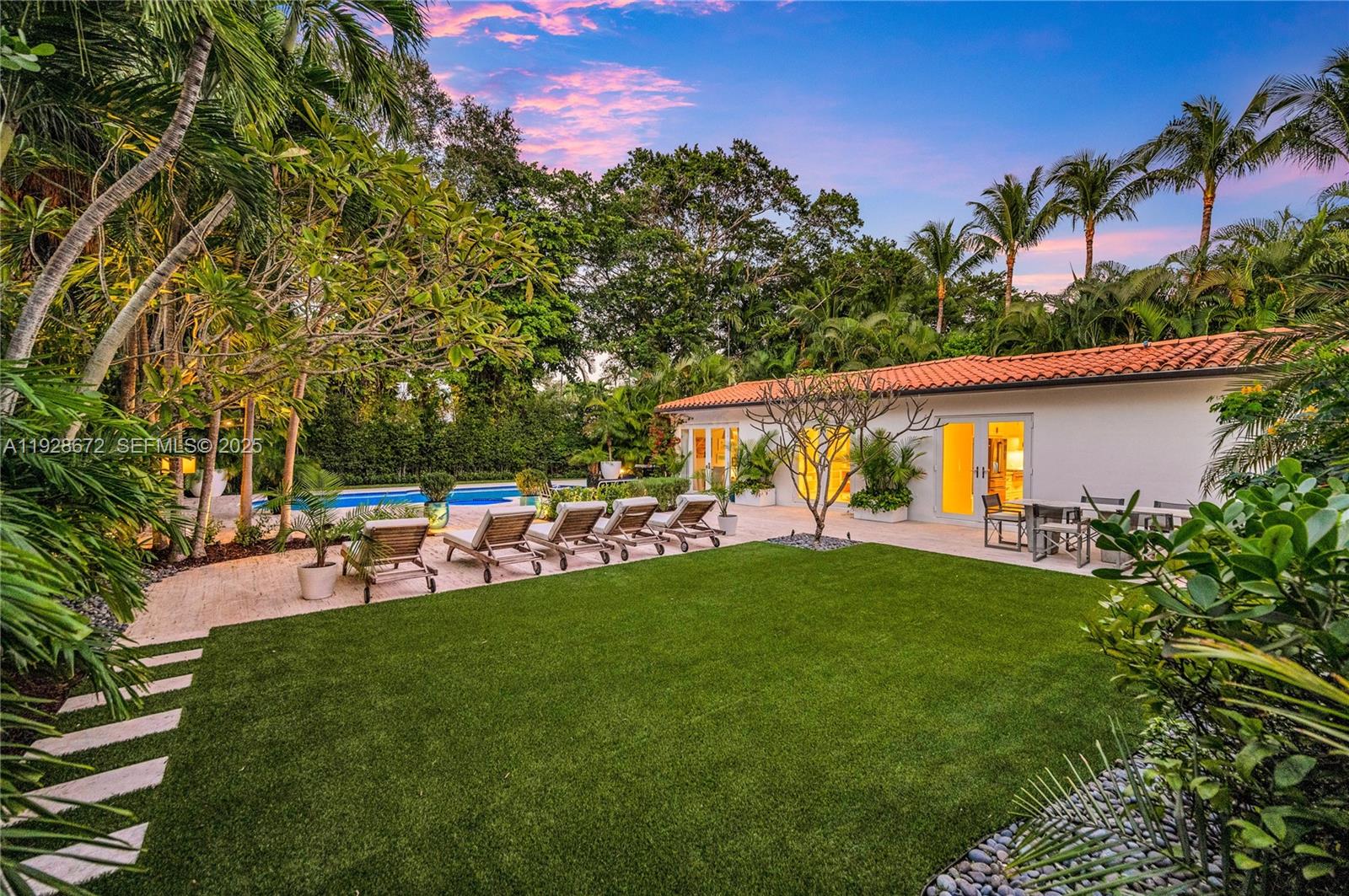 BAY POINT - Residential