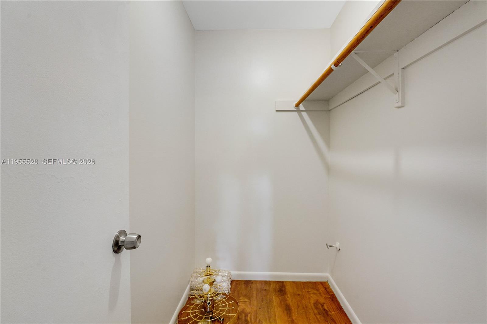 TALLWOOD WEST CONDO - Residential