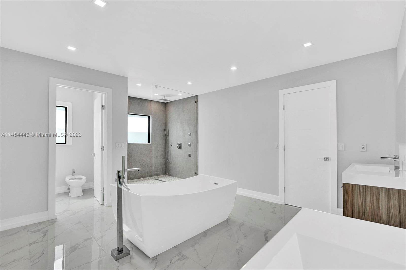 HAMMILL DARIAS SUB - Residential