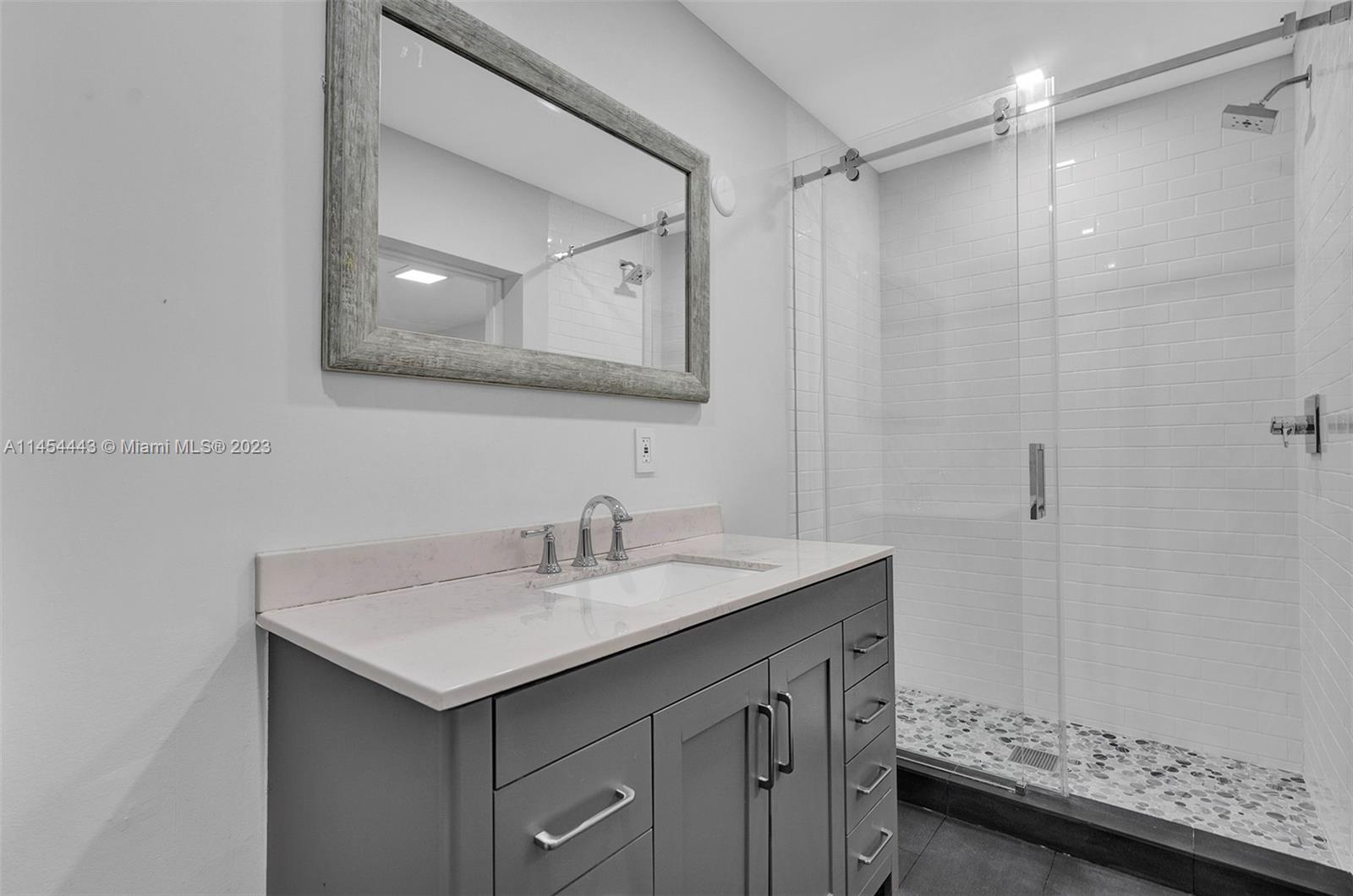 HAMMILL DARIAS SUB - Residential