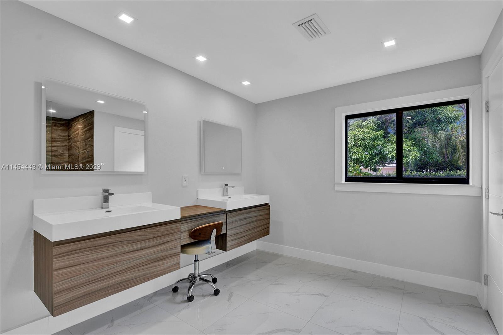 HAMMILL DARIAS SUB - Residential