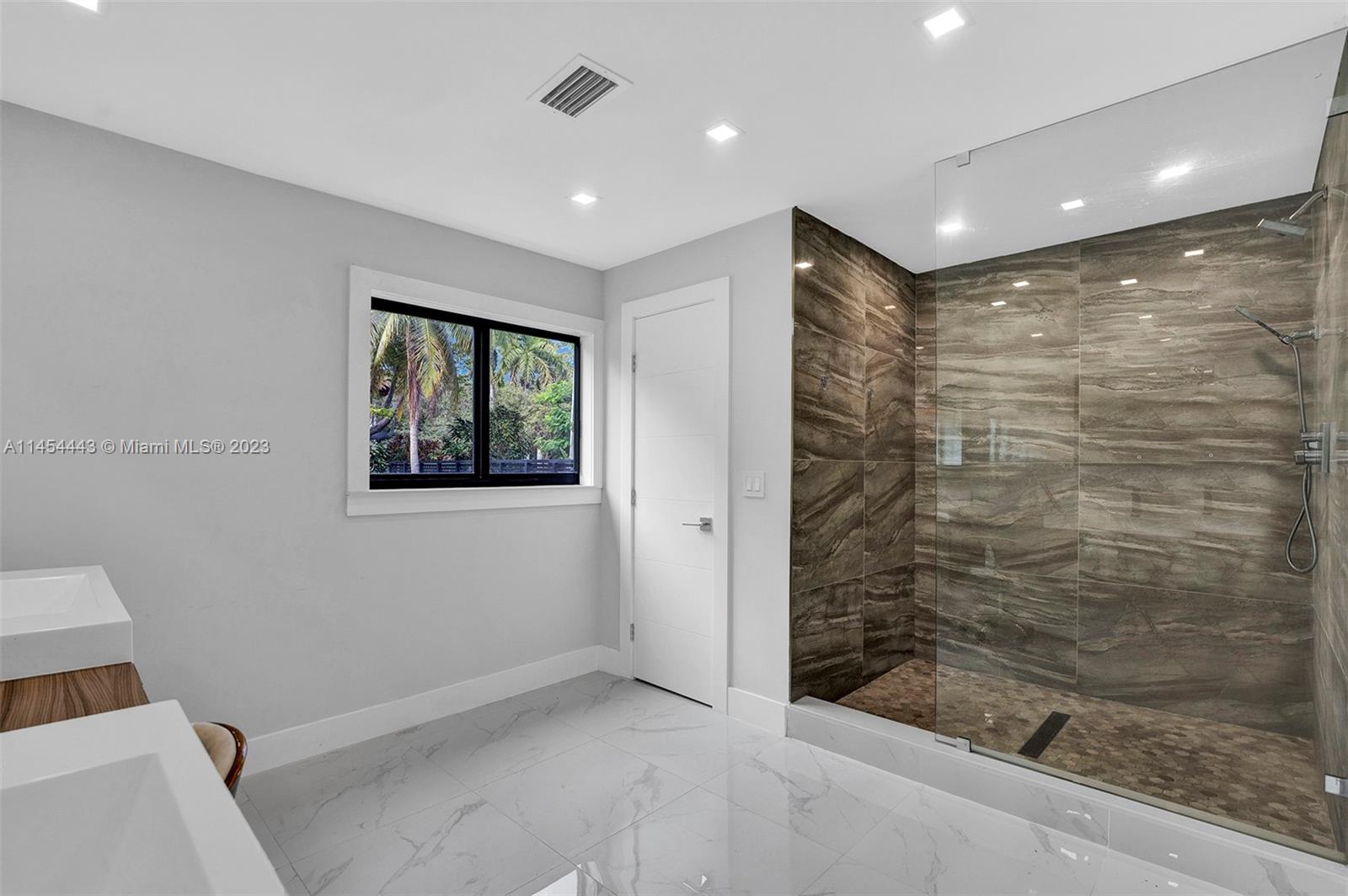 HAMMILL DARIAS SUB - Residential