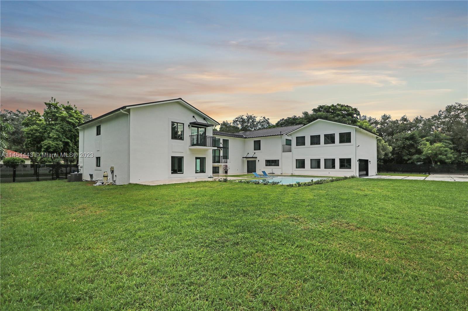 HAMMILL DARIAS SUB - Residential