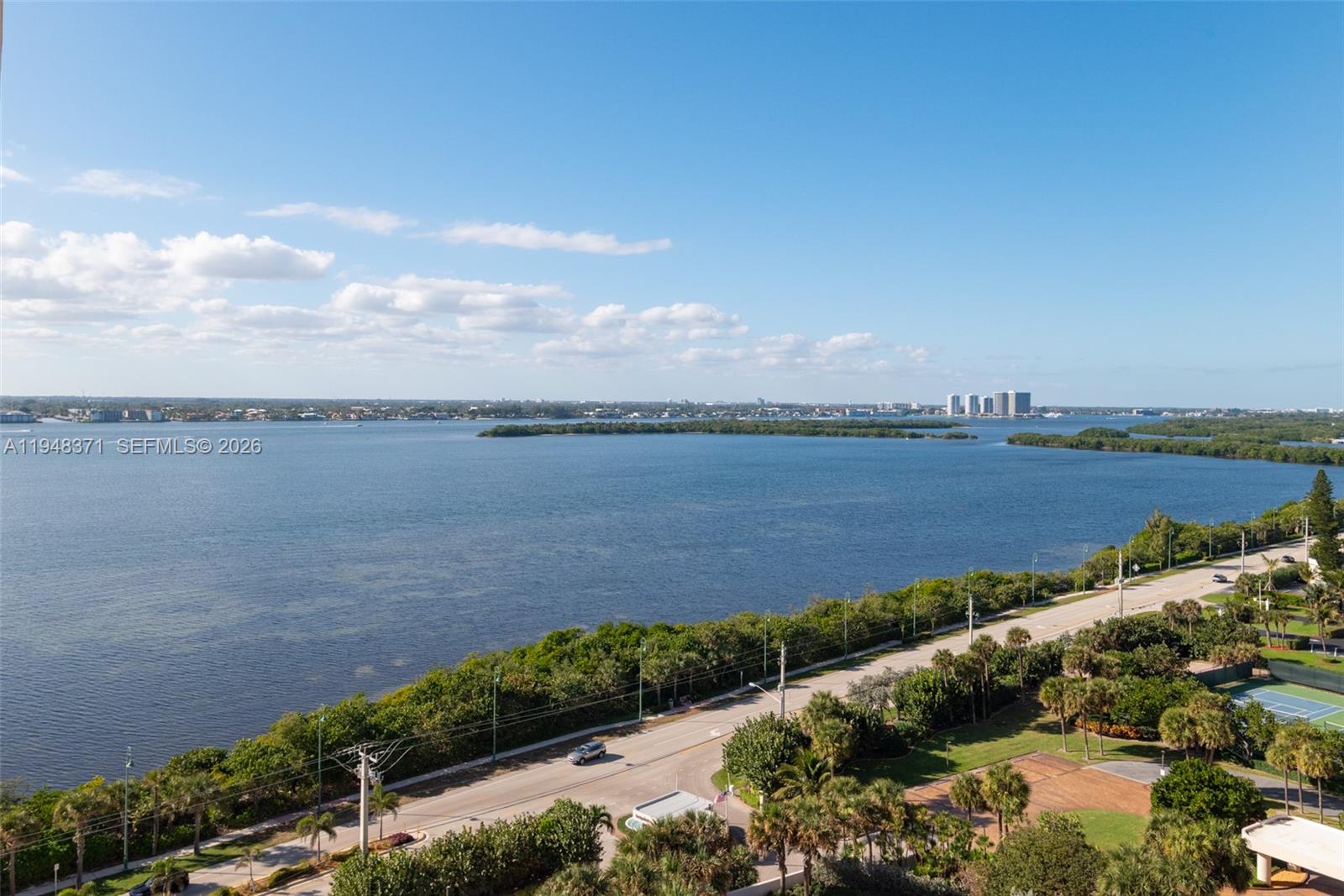 EASTPOINTE CONDO - Residential