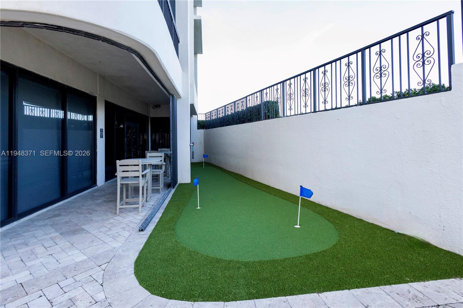 EASTPOINTE CONDO - Residential