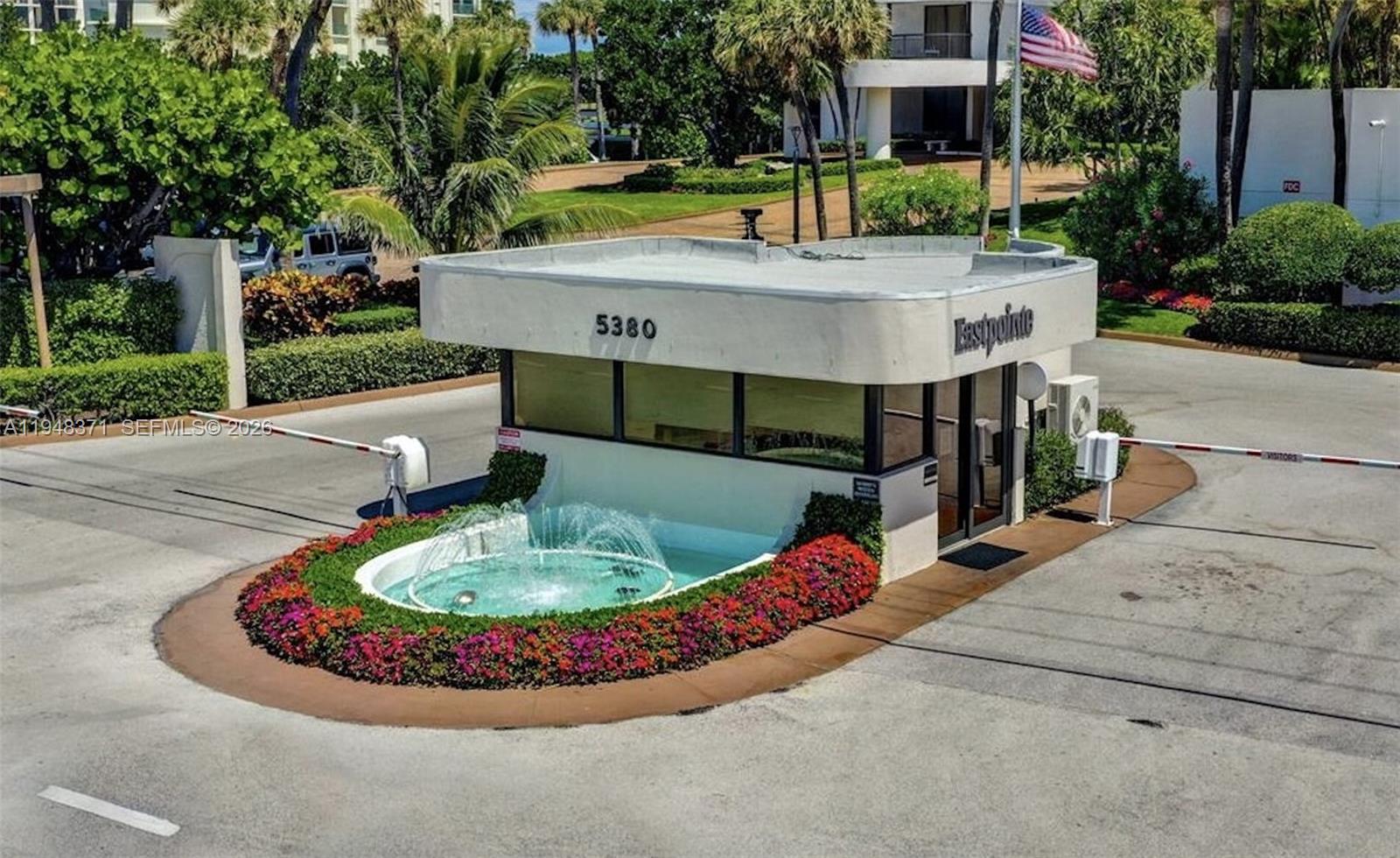 EASTPOINTE CONDO - Residential