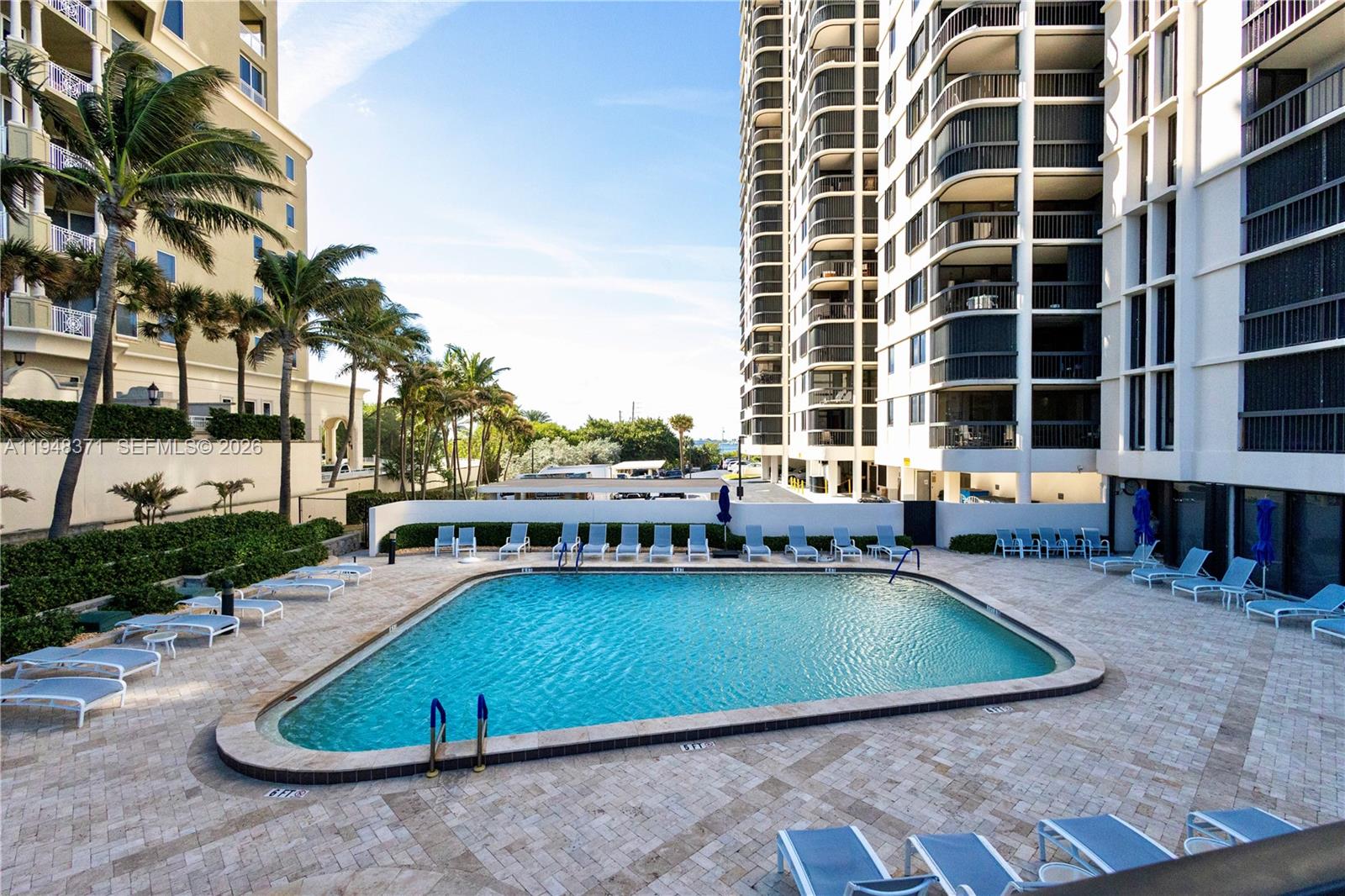 EASTPOINTE CONDO - Residential