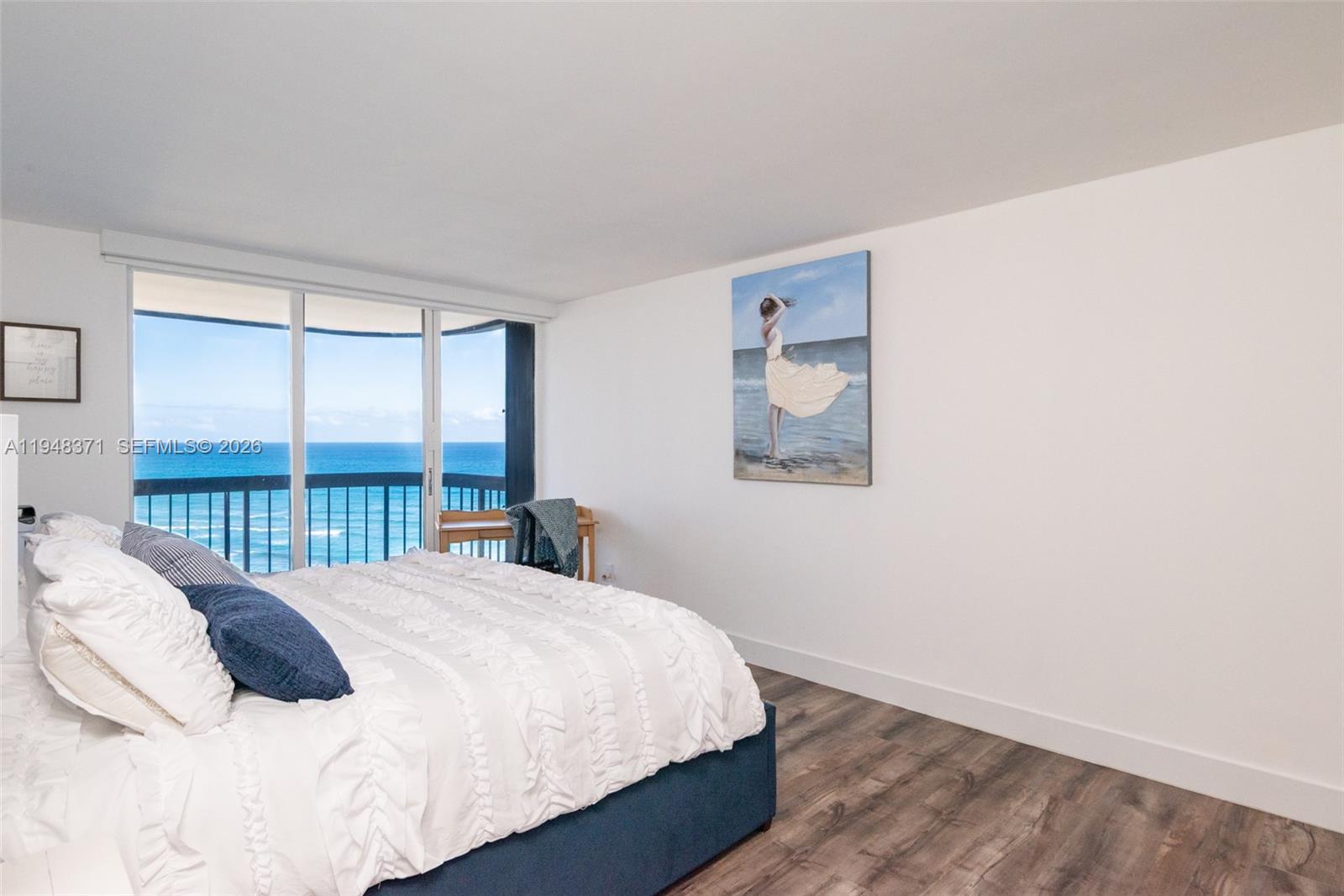 EASTPOINTE CONDO - Residential