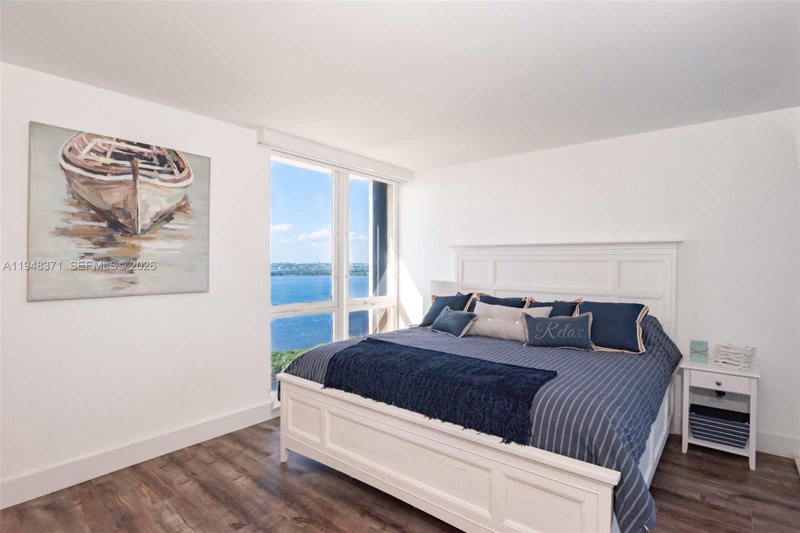 EASTPOINTE CONDO - Residential