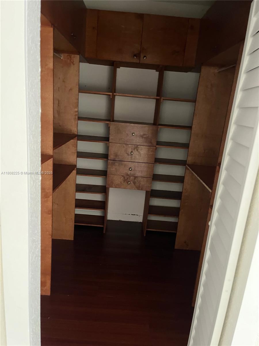 SILVER PALM HOMES - Residential