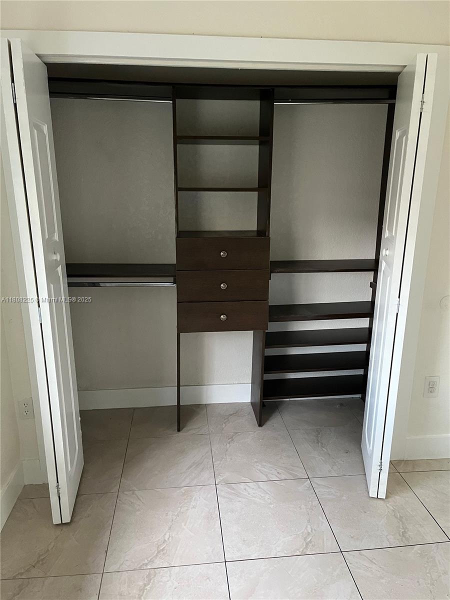 SILVER PALM HOMES - Residential