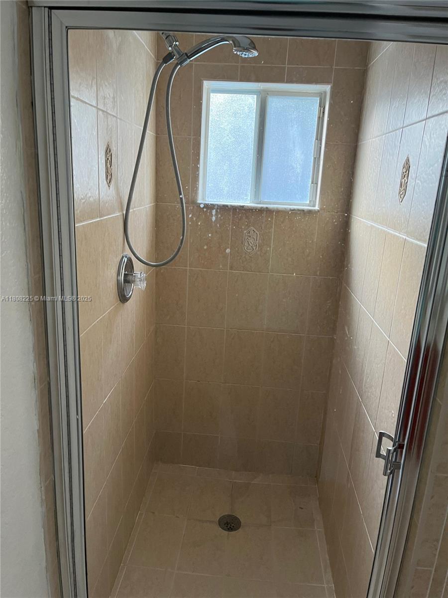 SILVER PALM HOMES - Residential