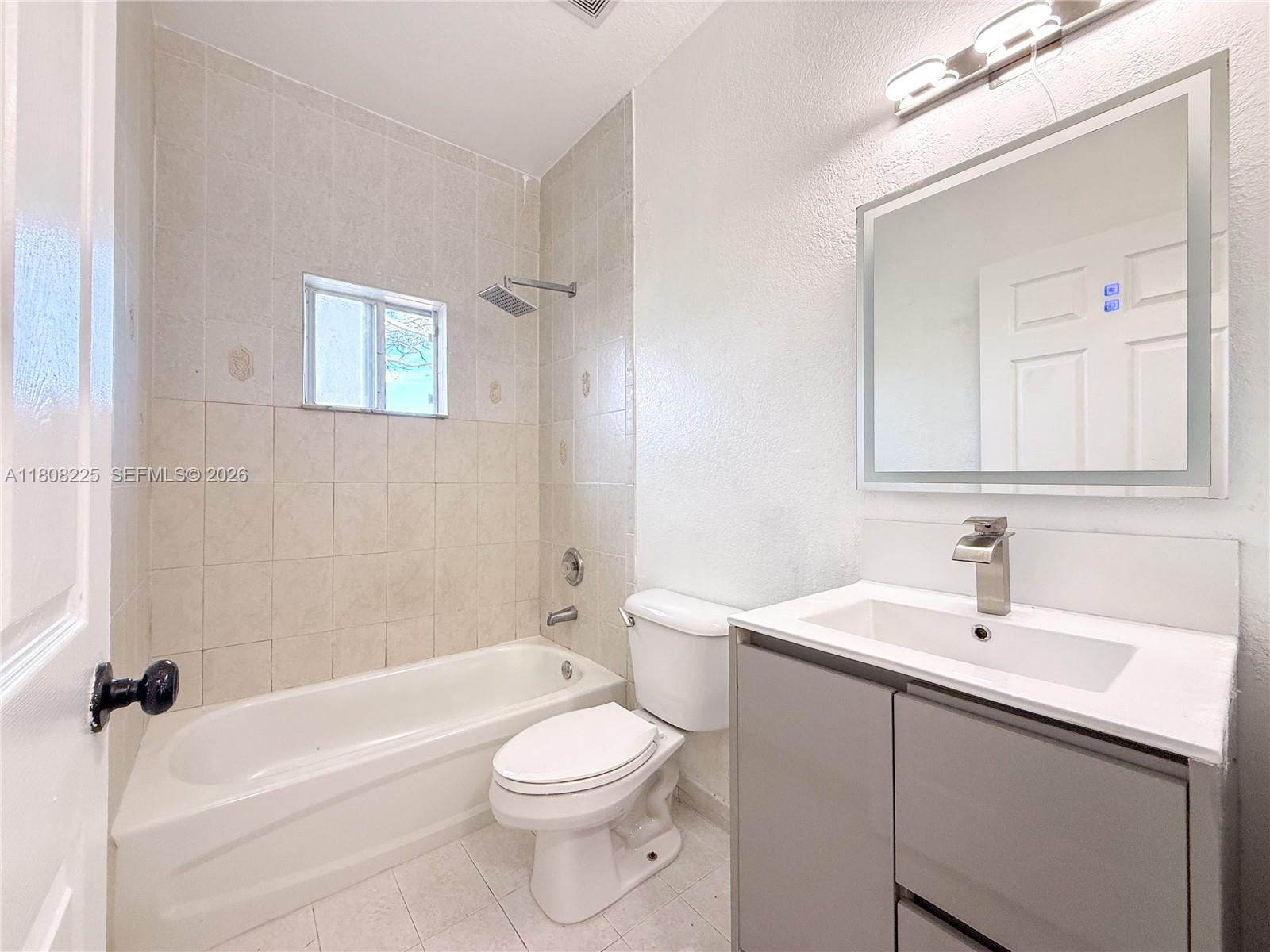 SILVER PALM HOMES - Residential