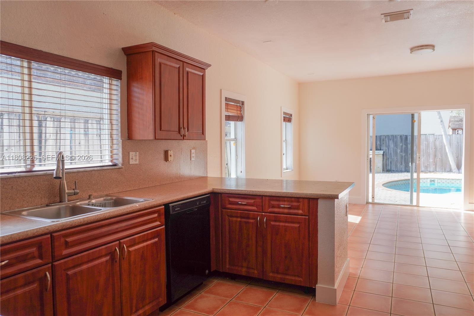 SILVER PALM HOMES - Residential