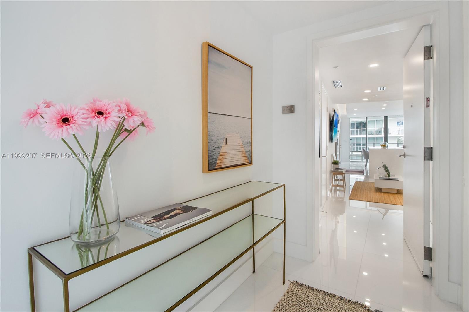 PELORO - Residential Lease