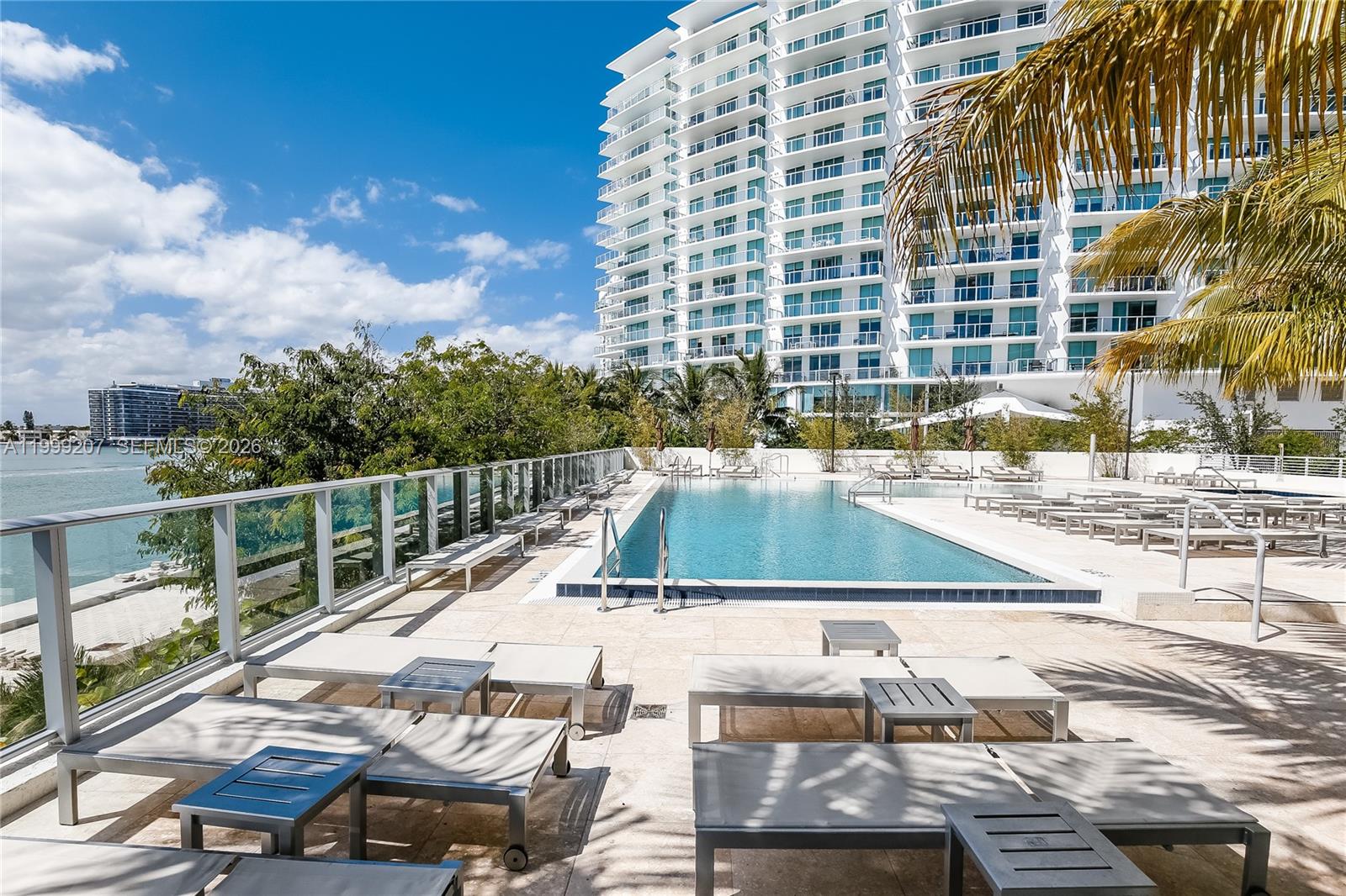 PELORO - Residential Lease