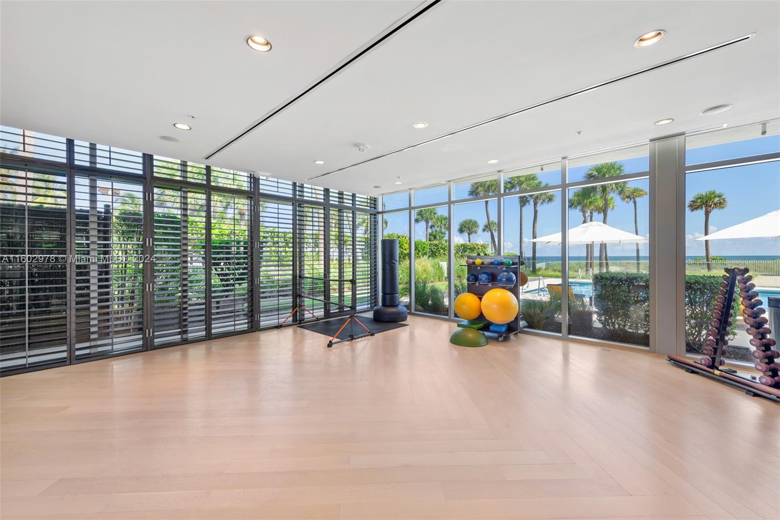 OCEANA KEY BISCAYNE CONDO - Residential