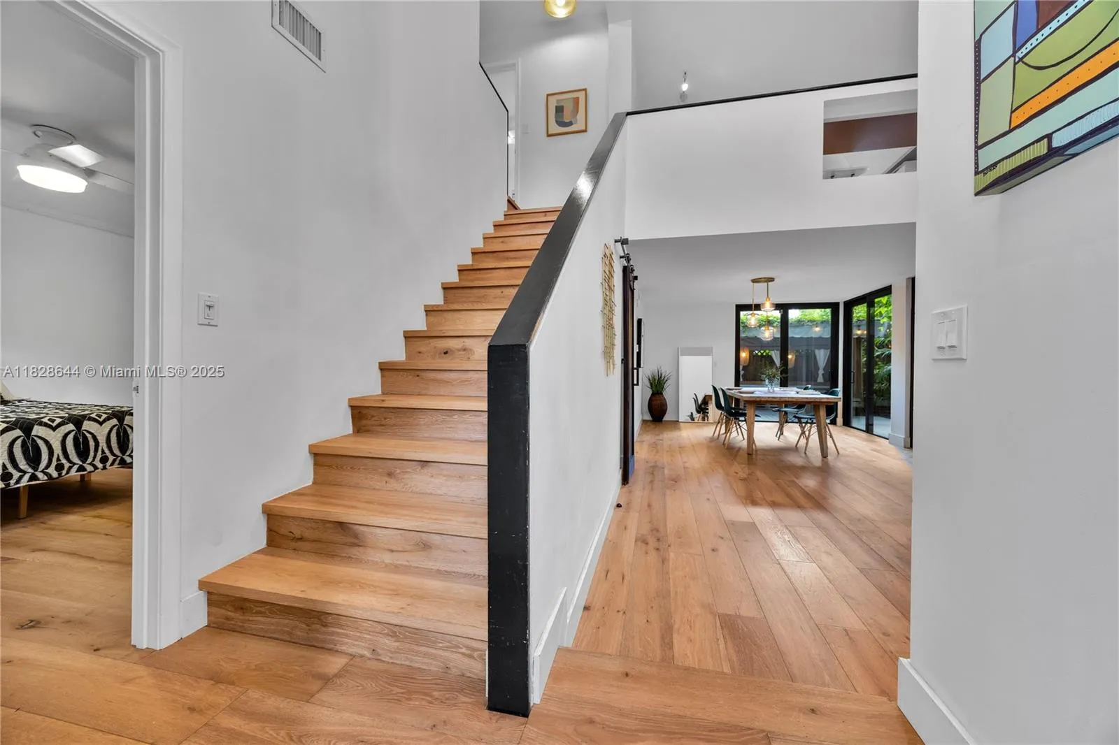 Miami, Florida 33133, United States, 3 Bedrooms Bedrooms, ,3 BathroomsBathrooms,Residential,Pending,158628